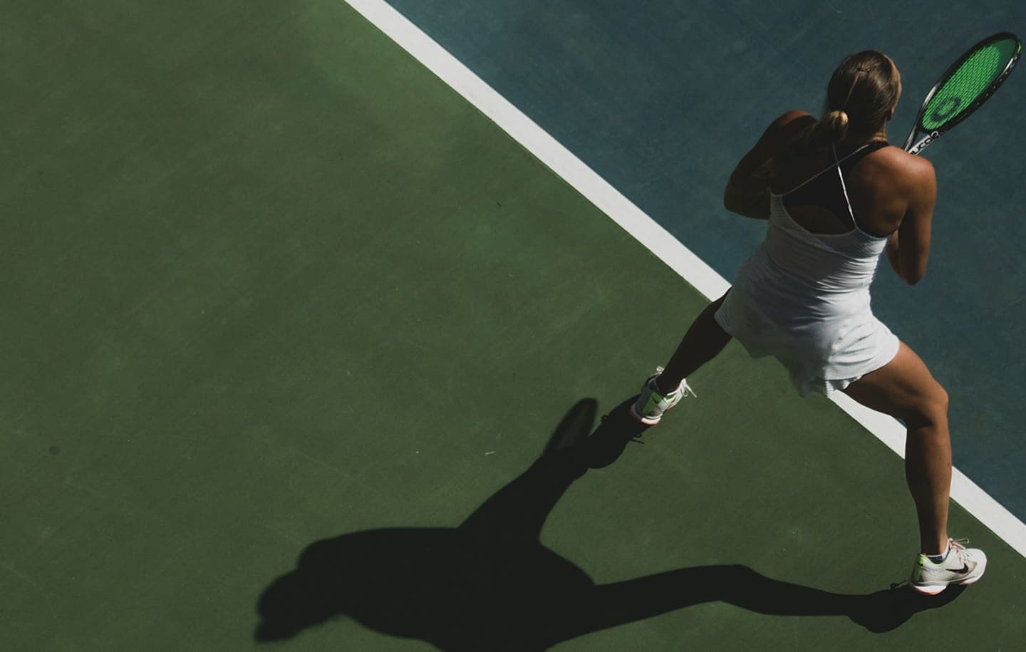 Junior tennis players training at 3015 Tennis Academy
